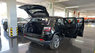 Jeep Compass 2019 Limited Leather 4X4 / 6 Χρόνια Δωρεάν Service-thumb-21