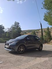 Toyota Aygo (X) 2017 X-PLAY