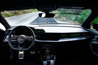 Audi RS3 2022-thumb-10