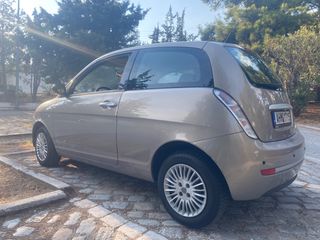 Lancia Ypsilon 2008-thumb-3