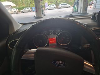 Ford Focus 2010 COLLECTION-thumb-5