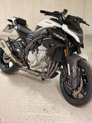 CFmoto 675 NK 2025-thumb-1