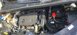 Peugeot Rifter 2018 1.5_HDi_8.Gear_F1_Diesel_Gt_Line_Automato_Panorama_Clima_Nav-thumb-8