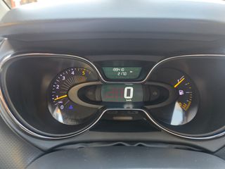 Renault Captur 2015-thumb-6