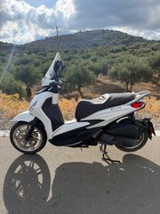 Piaggio Beverly 300i 2022 HPE-thumb-1