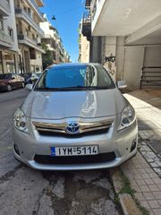 Toyota Auris 2012 HYBRID AUTOMATIC