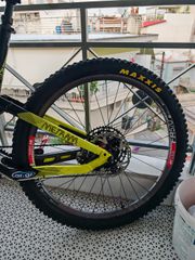 All - Mountain Commencal 2017 Meta AM v4-thumb-7