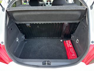 Opel Corsa 2012-thumb-24
