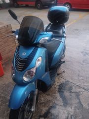 Piaggio Carnaby 250 2014 BEVERLY 250-thumb-2