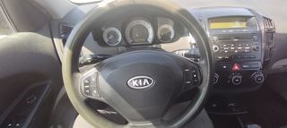 Kia Ceed / cee'd 2009 CEED 1.4-thumb-1