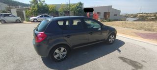 Kia Ceed / cee'd 2009 CEED 1.4-thumb-10