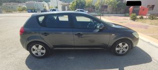 Kia Ceed / cee'd 2009 CEED 1.4-thumb-11