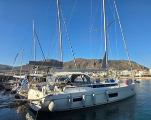 Bavaria 2019 Bacaria C57 (Owner's Version)