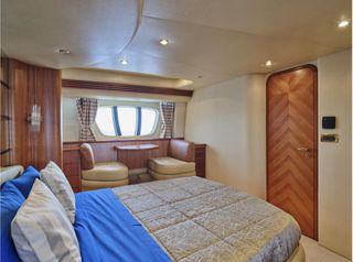 Azimut 2006 68Ε-thumb-9