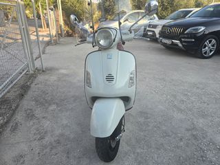 Piaggio Vespa GT 200 2005 200-thumb-2