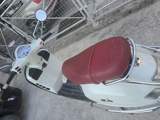 Piaggio Vespa GT 200 2005 200-thumb-8