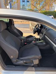 Volkswagen Scirocco 2010-thumb-18