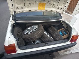 Audi 80 1985-thumb-19