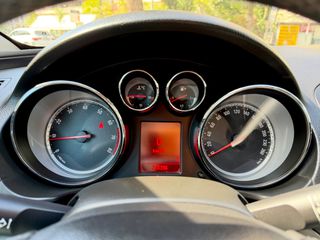Opel Insignia 2009 1800cc 140HP FULL EXTRA-thumb-17