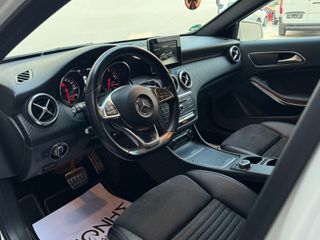 Mercedes-Benz A 180 2018 AMG LINE-thumb-9