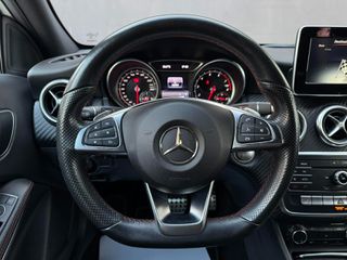 Mercedes-Benz A 180 2018 AMG LINE-thumb-14