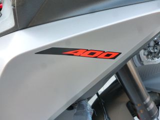 Aprilia SR GT 400 2026 MY26 BOULDER GREY MAT-thumb-13