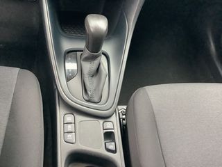 Toyota Yaris 2023-thumb-20