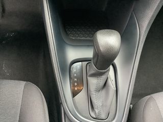 Toyota Yaris 2023-thumb-22