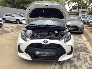 Toyota Yaris 2023-thumb-26