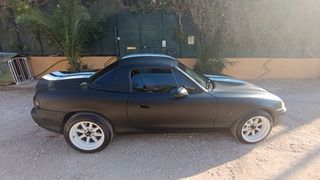 Mazda MX-5 1999 NB 1.8-thumb-3