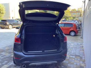 Bmw X1 2020-thumb-6