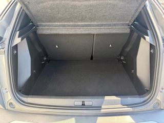 Peugeot 2008 2024 1.2 PURETECH ACTIVE 100HP-thumb-9