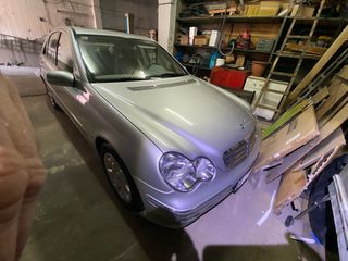 Mercedes-Benz 200 2005 c200 elegance