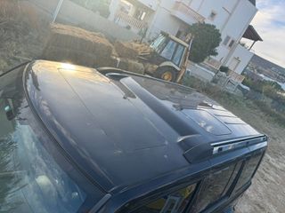 Jeep Commander 2007-thumb-3