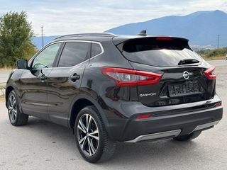 Nissan Qashqai 2018-thumb-1