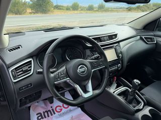 Nissan Qashqai 2018-thumb-4