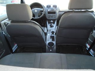 Volkswagen Golf 2006 1.4 FSI SPORTLINE-thumb-4