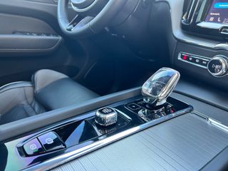 Volvo XC 60 2023 CORE PLUS DARK(ex.R Design),Airmatic-thumb-37