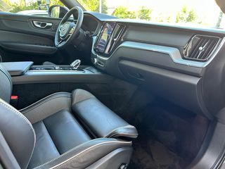 Volvo XC 60 2023 CORE PLUS DARK(ex.R Design),Airmatic-thumb-39
