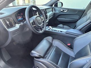 Volvo XC 60 2023 CORE PLUS DARK(ex.R Design),Airmatic-thumb-13