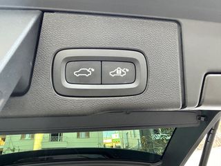 Volvo XC 60 2023 CORE PLUS DARK(ex.R Design),Airmatic-thumb-18