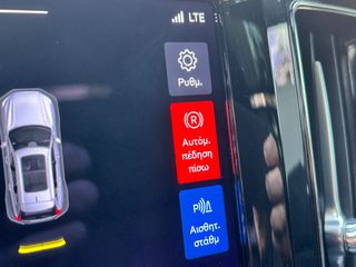 Volvo XC 60 2023 CORE PLUS DARK(ex.R Design),Airmatic-thumb-23