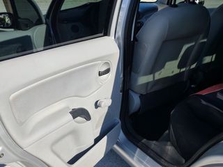 Citroen C3 2002-thumb-15