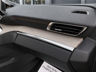 Peugeot 3008 2021 ~GT 131HP-Αυτόματο-Κάμερα-Sport Mode-Δέρμα-LED Φώτα~-thumb-16