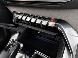 Peugeot 3008 2021 ~GT 131HP-Αυτόματο-Κάμερα-Sport Mode-Δέρμα-LED Φώτα~-thumb-22