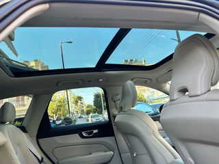 Volvo XC 60 2023 CORE PLUS DARK(ex.R Design)-thumb-6