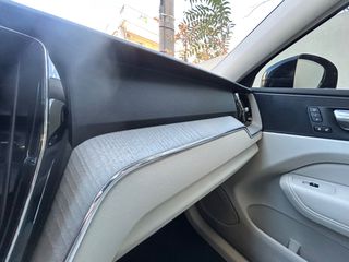Volvo XC 60 2023 CORE PLUS DARK(ex.R Design)-thumb-11