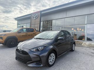 Toyota Yaris 2025 1.5 HYBRID