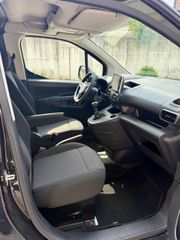 Opel Combo 2022-thumb-8
