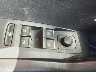 Volkswagen T-Cross 2022 1.0 TSI STYLE ΕΛΛΗΝΙΚΟ ΜΕ ΕΓΓΥΗΣΗ-thumb-31